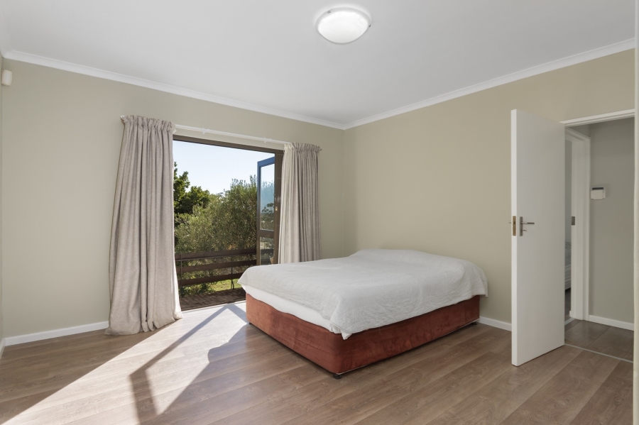 3 Bedroom Property for Sale in Mountainside Western Cape
